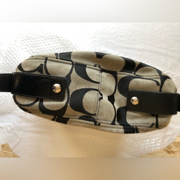 Coach Zoe Hobo shoulder bag Black signature C Leather Silver hardware EUC - Picture 6 of 16